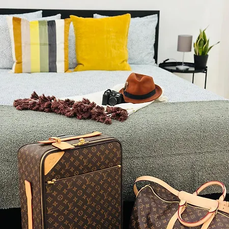 בית הארחה Chiado Bedroom Downtown